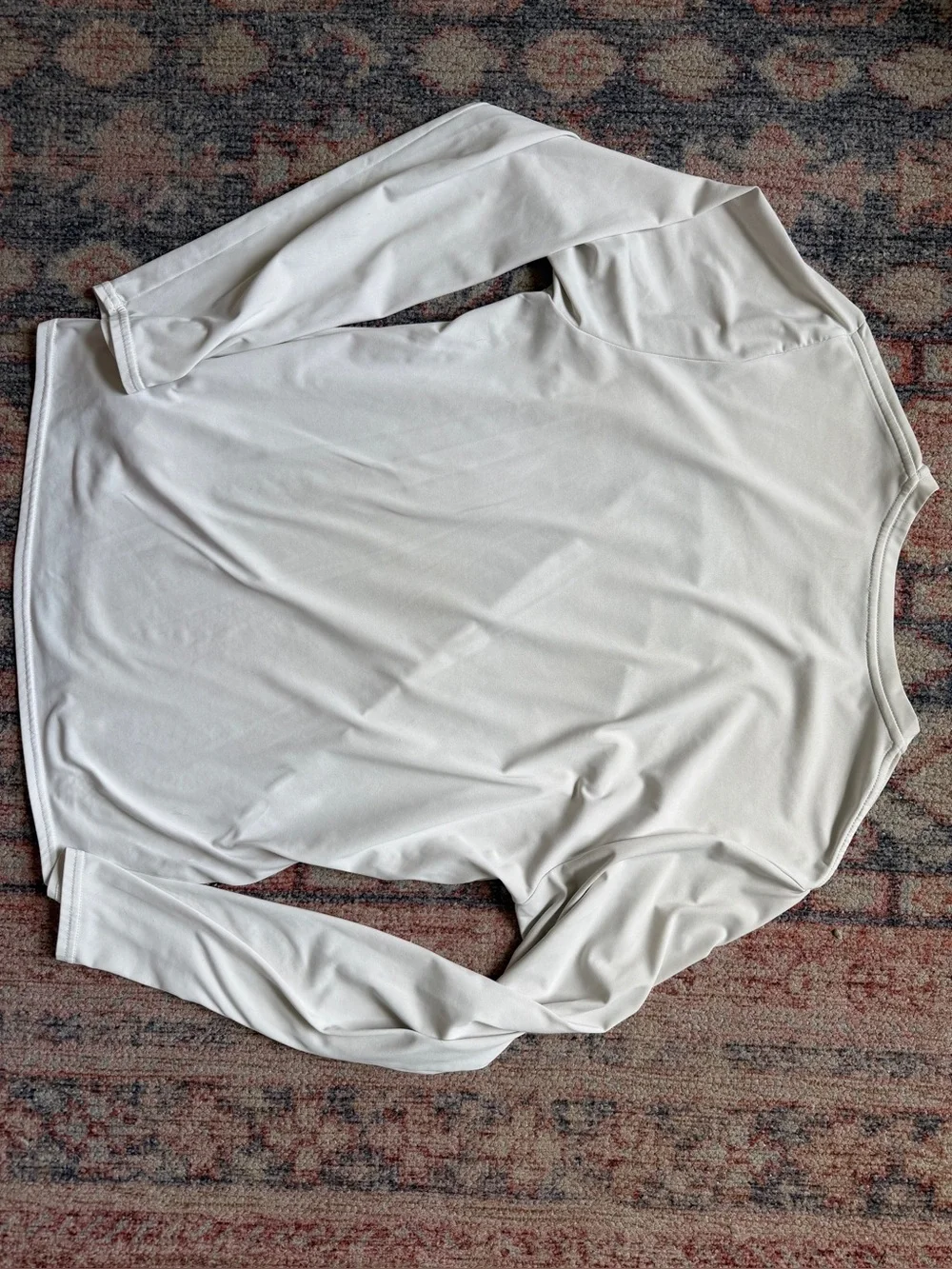 Patagonia Long Sleeve - Picture 3 of 3